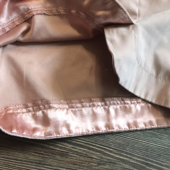 Faux suede shorts - Picture 2 of 4